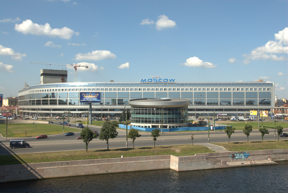 Адамант-строй, Комплекс «Москва»: отель, бизнес центр, торговая зона, 464